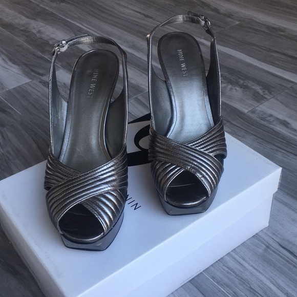 nine west pewter heels